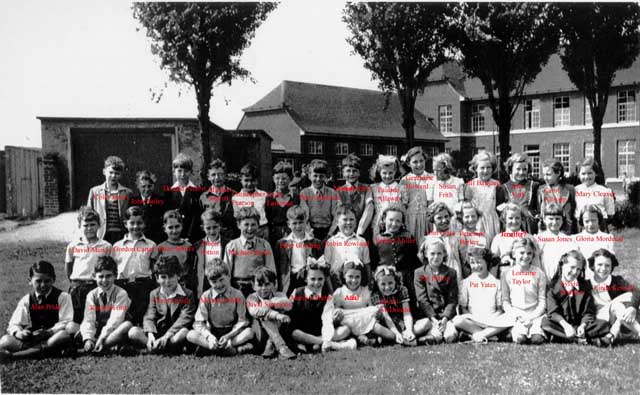 [Class 4 or 1 of Thorpe Primary School, Greenways in 1953 or 4]